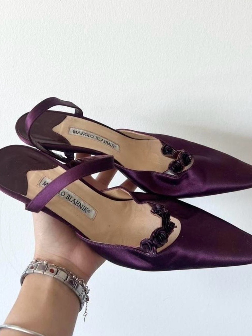 Vintage Manolo Blahnik Purple Satin Slingback Pumps - Picture 2 of 4